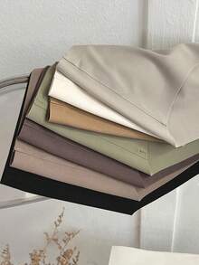 Bộ 7 chiếc quần lót nữ không đường may, thời trang - Chất liệu nylon pha mềm mại, thoáng khí, không đường may, phù hợp cho mọi mùa. - Nhiều màu - Xem 2