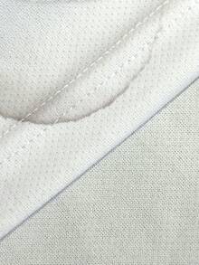 2026年德国世界杯足球队球衣 - 男女通用及青少年系列。包含专业“德国背心”比赛服、舒适圆领T恤和户外运动服。是支持国家队、训练和日常锻炼的理想之选。送给球迷或自己穿着的绝佳礼物。白色春季 - 白色 - 查看 9