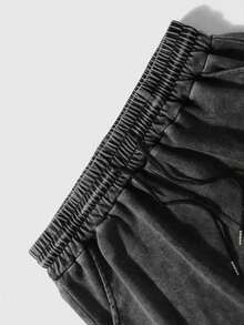 男士新款水洗复古短裤，街头风优质纯棉Emo图案黑色水洗短裤，休闲酷炫日常穿搭，英文印花水洗短裤，百搭黑色纯棉水洗短裤，Y2K风格，适合日常穿着 - 黑色 - 查看 6