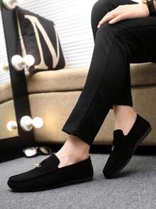 1 đôi giày lười nam, mẫu mới 2025, giày casual xỏ chân, chất liệu thoáng khí, đế mềm, chống trơn trượt, giày lái xe, đế bằng, nhẹ, giày moccasin cao cấp (size nhỏ hơn bình thường, nên chọn size lớn hơn) - màu đen - Xem 4