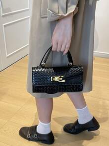 New Solid Color Woven Diagonal Zipper Crossbody Bag, Shoulder Bag, Baguette Bag, Evening Bag, Party Bag - Black - View 4