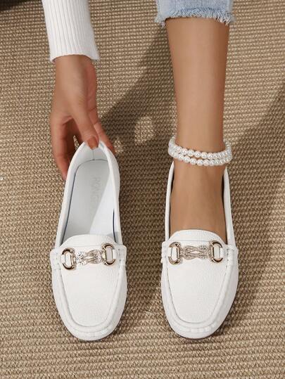 女士平底鞋，纯色，水钻装饰，时尚软底套脚休闲通勤舒适经典乐福鞋