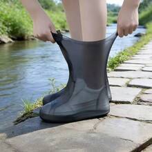 1 đôi bọc giày chống thấm nước bằng cao su latex, dùng ngoài trời, chống mưa, chống trơn trượt, độ đàn hồi cao và chống mài mòn, dễ mang vào và tháo ra, có thể gấp gọn và mang theo, mềm mại và dễ cất giữ, bọc giày đi mưa kích thước bỏ túi với thiết kế đế chống trơn trượt, thích hợp cho cắm trại, đạp xe, leo núi, chạy bộ, dùng được cho cả nam và nữ, dễ vệ sinh, phụ kiện ngoài trời thiết yếu. - Nhiều màu - Xem 10