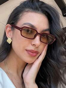 1副女士休闲星形铆钉基础款长方形时尚眼镜，适合假日外出、日常穿搭和节日礼物 - 彩色 - 查看 1