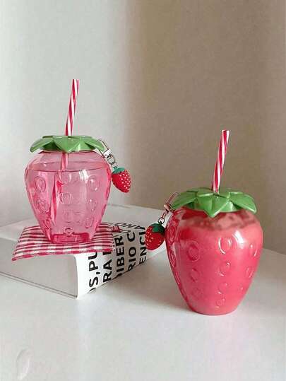1pc Cute Strawberry Shaped Straw Cup With Lid, Plastic Strawberry Pattern Beverage Cup, Creative Strawberry Decor Cup, Portable Milk Tea Fruit Cup For Home, Outdoor Party, Suitable For Outdoor, Party, Indoor Use, Perfect Gift For Birthday, Valentine's Day, Mother's Day