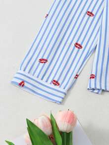 Women's Striped Red Lip Print Bubble Crinkle Long Sleeve Pajama Set - Blue - View 6