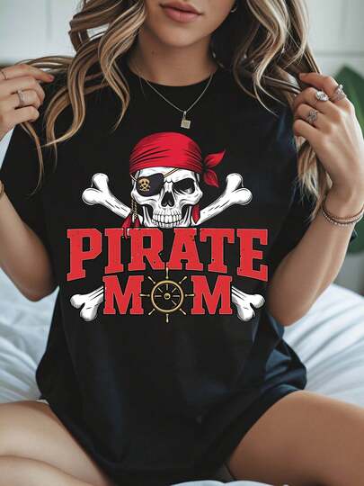 Pirate Mom T-Shirt Women Pirate Skull And Crossbones Design Red Bandana Black Tee Shirt For Mother's Day Halloween Costume Party Gift