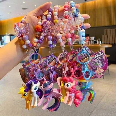 1个小马宝莉串珠钥匙扣，可爱的暮光闪闪和柔柔背包挂饰，色彩缤纷的小马装饰礼品，可挂在手腕上或用作手机挂绳