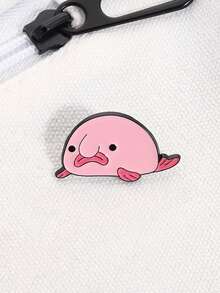 1枚粉色水滴鱼珐琅胸针，可定制水滴鱼胸针、翻领徽章、衣服装饰，趣味海洋动物饰品，送给朋友的礼物