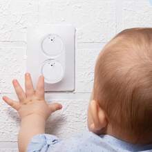 3/5/7/10Pcs EU Outlet Plug Covers Baby Proof, Child Socket Covers With Cute Bear Design, Electrical Outlet Protectors, Baby Accessories For Girls Bedroom Accessories - White - View 3