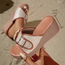 2026夏季新款女式波西米亚风厚底坡跟圆头金属扣棕色休闲凉鞋，适合居家、海滩、度假和日常穿着。 - 棕色 - 查看 10