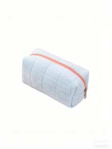 Túi đựng đồ có thể tùy chỉnh, in tên của bạn. Mềm mại và bền chắc, dung tích lớn, được làm từ vải polyester kẻ caro. Túi đựng mỹ phẩm/đồ dùng cá nhân du lịch này có khóa kéo giúp dễ dàng cất giữ mỹ phẩm. Thích hợp cho du lịch, đi làm, dã ngoại, mua sắm và sử dụng hàng ngày. Cũng là một món quà hoàn hảo cho Ngày Valentine, Năm mới hoặc dành tặng mẹ, chị gái và bạn bè nữ. - Nhiều màu - Xem 6