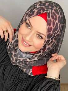 Red Leopard Print Patchwork Scarf