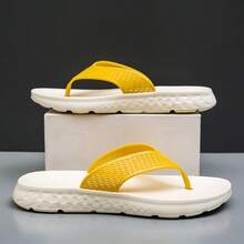 Men's Summer Casual Flip Flops, Thong Sandals For Beach, Travel, Daily Wear, PVC & Fiber Material, Flat Bottom - Yellow - View 3