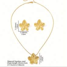Ensemble de collier pendentif et boucles d'oreilles fleurs grandes rétro élégantes, style européen et américain. En acier inoxydable, imperméable et hypoallergénique. Cadeau raffiné pour accessoires de bijoux à porter au quotidien pour les femmes. - Ensemble de fleurs - Voir 4