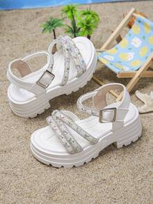 Giày sandal cao gót hở mũi đế dày đính đá hình trăng khuyết dành cho bé gái, màu sắc và vị trí họa tiết trăng khuyết được phân bố ngẫu nhiên. - Màu be - Xem 4