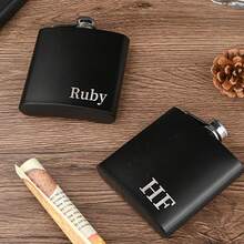 定制文字Logo，个性化不锈钢6盎司酒壶，伴郎礼物不锈钢酒壶，便携式酒壶，生日礼物，情人节礼物，圣诞节礼物，父亲节礼物，活动纪念品，6盎司定制婚礼酒壶，个性化新郎酒壶，伴郎礼物，最佳男士酒壶，婚礼派对回礼，慕尼黑啤酒节礼物，节日礼物，四季皆宜