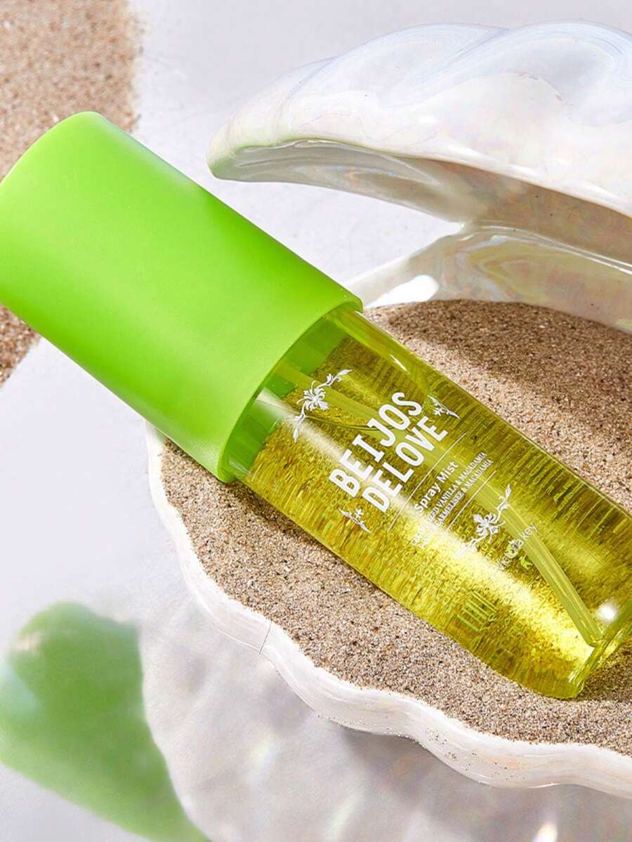 90毫升巴西夏季香氛喷雾，车载空气清新剂，为您带来嗅觉盛宴。持久留香，大容量，三种独特香型可选，高品质香薰，适用于各种场合的除臭和香氛提升，便携易用，是馈赠佳品。 - 彩色 - 查看 1