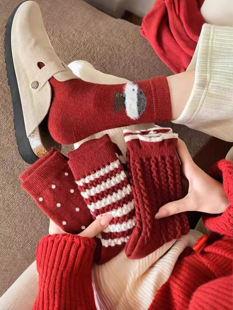 4 Pairs Thick Red Knitted Mid-Calf Socks, Featuring 3D Textured Pattern Design, Suitable For Couples, Applicable For Weddings, Parties, New Year Outfits And Holidays - Red - View 1
