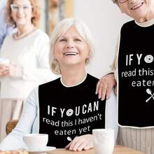 这款设计新颖的数码印花围兜是一款高品质成人围兜，可在用餐时保护老年人。它易于清洁、轻便透气，是餐厅、聚会和家庭使用的理想之选。 - 彩色 - 查看 3