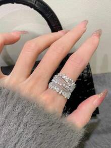 1 chiếc nhẫn đồng đơn cao cấp thiết kế lưới rỗng, bản rộng, khảm đá zirconia tổng hợp siêu sáng bóng, thanh lịch, chắc chắn, nhẹ, có thể điều chỉnh kích thước, dành cho nữ. - Bạc - Xem 5