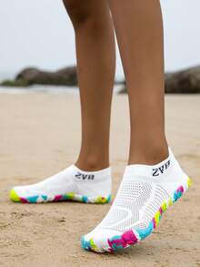 Couples Water Shoes Suitable For Barefoot Lovers, Soft-Soled Women's Beach Shoes For Swimming, Diving, Outdoor Quick-Drying Summer Sandals, Fishing Water Shoes, Anti-Slip Breathable Wading Shoes - White - View 1