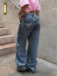 Jeans rectos de color claro clásicos para mujer con bolsillos traseros bordados, uso casual de todos los días para primavera - Azul lavado oscuro - Ver 9