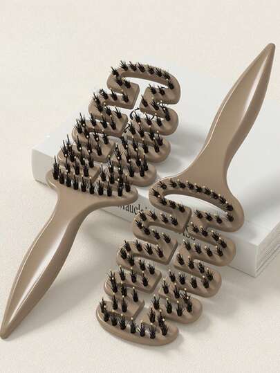 Anti-friss hårborste: 10° bågformad design som passar huvudformen, ihåligt trähandtag (bekvämt grepp), 2 cm mjuka runda tänder som masserar hårbotten (ingen hårryckning), alternerande långa och korta tänder som minskar fett, jämnt uppvärmd för snabb torkning, enkelt reda ut håret