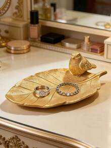 1个树脂叶形首饰托盘，饰有小鸟图案，复古风格叶形小饰品碟，梳妆台装饰收纳托盘，可放置耳环、戒指、化妆品等，是送给家人、朋友、爱人的完美礼物。 - 彩色 - 查看 4