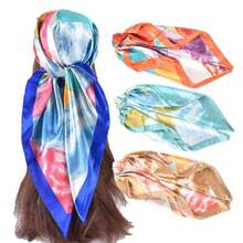 Women's Scarf 90x90 Watercolor | Satin Finish | Elegant And Versatile Print - 藍色 - 查看 5
