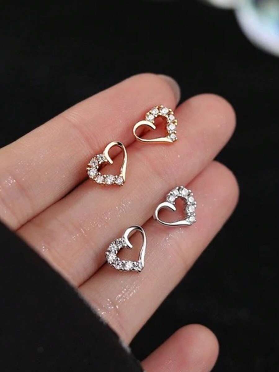 1 Pair Silver Sweet Heart Partially Paved Crystal Stud Earrings, Classic High-End Versatile Minimalist Earrings For Women, Suitable For Daily Wear And Valentine's Day - 耳钉 - View 1
