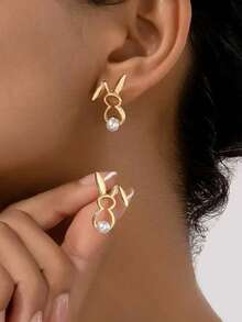 Brand New Rabbit Series Earrings, Showcasing Unique Feminine Design, Lightweight And Luxurious, High-End Quality, Suitable For Easter And Various Occasions - Rabbit Earrings - View 4