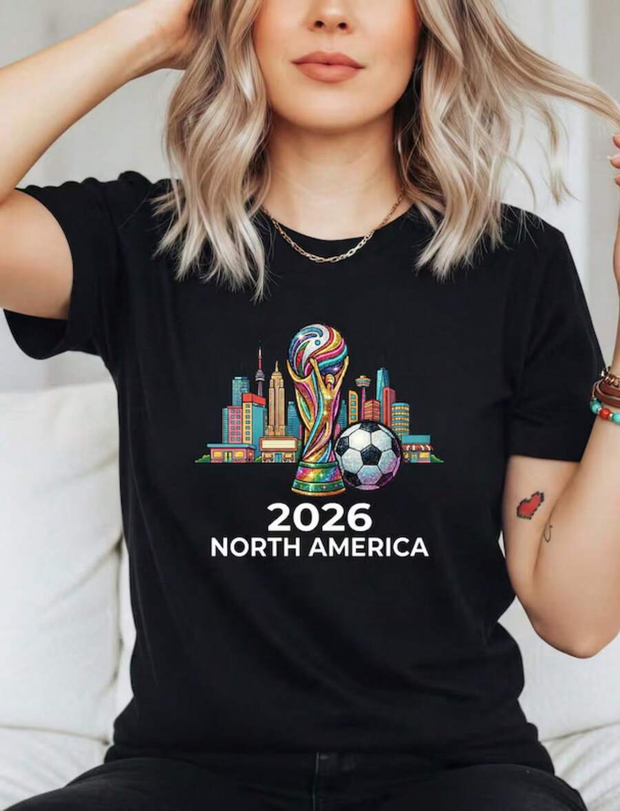 2026 North America Soccer Shirt, World Cup City Skyline Tee, Football Fan Gift - 黑色 - 查看 1