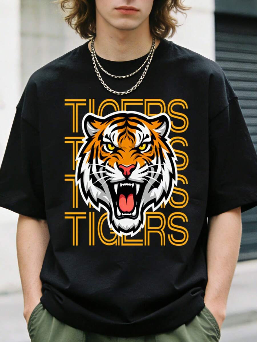 1pc Mens Clothes Fierce Tiger Print Black TShirt, Unisex Casual Crew Neck Tshirt, Plus Size Men's Clothing 5XL, Lightweight 180gsm Knit Fabric, Machine Washable, For Spring/Summer/Fall, Halloween, Christmas, Valentine's Day - 黑色 - 查看 1