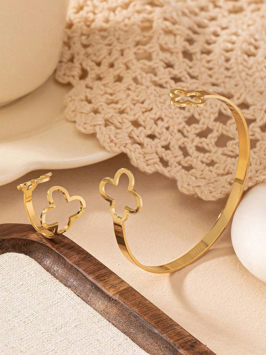 2件套时尚金属镂空四叶草开口圆环手链戒指套装，适合少女日常及派对佩戴