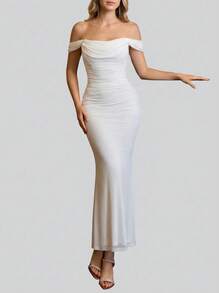 Sedessea Off-Shoulder Mermaid Hem Ruffle Fitted Maxi Dress - White - View 2