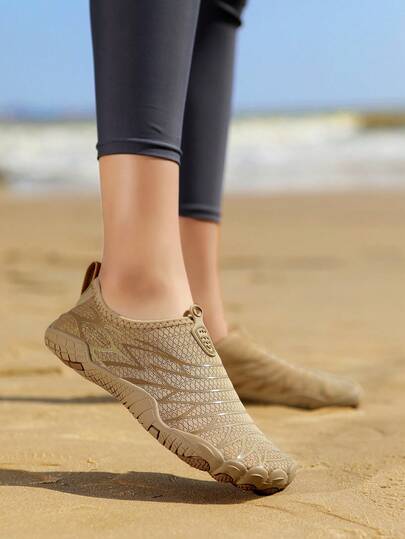 2026新款女士水鞋，零落差赤足鞋，耐磨防滑，女士夏季鞋，沙滩袜涉水鞋，套脚式，适合游泳、钓鱼、划船、冲浪、漂流、水中健美操、瑜伽、健身、跳跃等活动。