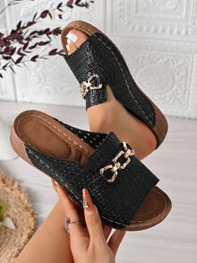 女士时尚新款露趾坡跟镂空套脚轻便沙滩凉鞋 - 黑色 - 查看 1