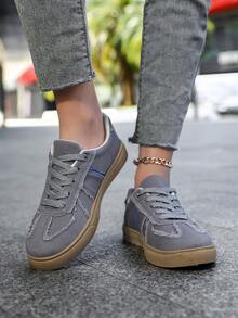 Women's Casual Sports Shoes, Mesh Breathable Versatile Lace-Up Flat Sneakers, Athletic Style - Grey - View 4