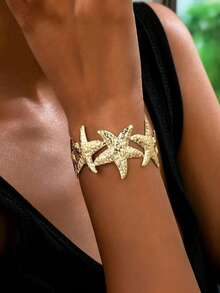 1pc Fashionable Minimalist Metal Starfish Shaped Bracelet, Suitable For Women - Yellow Gold - View 2