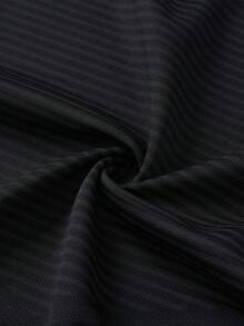 Camiseta de tirantes de secado rápido para hombres, camiseta sin mangas con panel en V texturizado para gimnasio & deportes de carrera - Negro - Ver 10