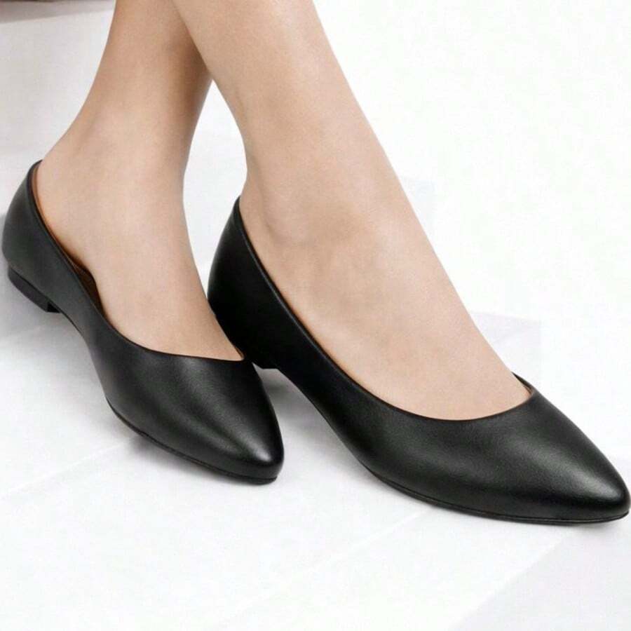 Pointed Toe Women's Pumps - Black - View 1