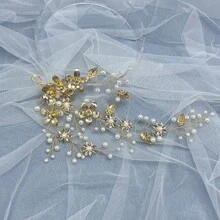 1个优雅休闲的ABS塑料发箍，适合所有季节