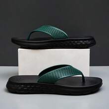 Men's Summer Casual Flip Flops, Thong Sandals For Beach, Travel, Daily Wear, PVC & Fiber Material, Flat Bottom - Green - View 3