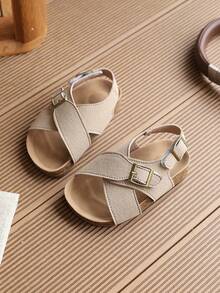 1 par de sandalias para niños con parte superior de PU, suela antideslizante y cierre de gancho y bucle - Camel - Ver 6