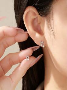 一对S925纯银音符造型耳环，镶嵌珍珠和锆石，优雅复古法式风格，适合日常、约会、派对、简约欧美风、亚洲优雅、中东奢华闪耀、复古欧式精致、职业女性、休闲外出、派对等各种场合。 - 音符 - 查看 8