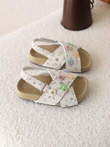 1 Pair Summer Girls Soft Bottom Beach Sandals, Outdoor Children Shoes, New Style Girls Sandals - Beige - View 6