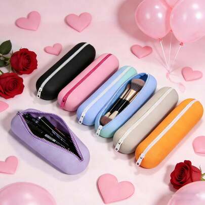 新款大容量硅胶化妆刷收纳包，化妆工具整理包，多功能化妆包，化妆包，收纳包，储物包，化妆品整理包，化妆包，化妆整理包，洗漱包，桌面整理包，化妆包，化妆包，化妆袋，包，梳妆台，化妆包，小化妆包，化妆袋，化妆包，大容量，大化妆包，圣诞礼物，小袋子，女士礼物，小袋子/小手提包，化妆品整理包，小袋子，刷子收纳包，迷你小袋子，大容量小袋子，女士礼物，圣诞礼物，女士礼物创意，小袋子，化妆包，旅行必备