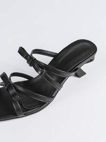 Plus Size Women's Retro Square Toe Slip-On Mule Sandals, Kitten-Heel Asymmetric Heel Backless Open Toe Versatile Thick Bottom Sandals - Black - View 8