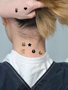 20张黑色临时手指纹身贴纸，可爱海娜风格，包含数百种图案，例如树叶、花朵、爱心、星星、符号、水果、音乐图标、各种动物（如蝴蝶、猫、狗、骆驼、鸟类等）。迷你图案，防水，持久，简约逼真，男女皆宜，可贴于耳后、手指、颈部、脚踝等部位。 - 黑色 - 查看 6